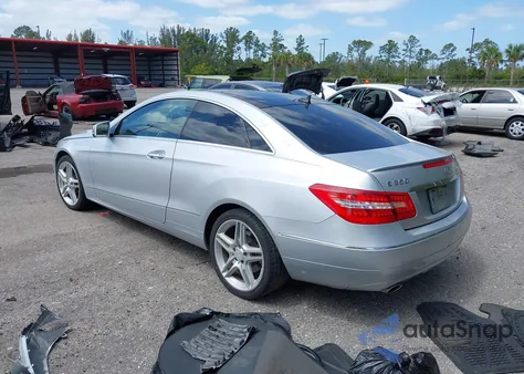 2013 Mercedes-Benz E 350 из США, поврежденный, VIN WDDKJ5KB3DF199684